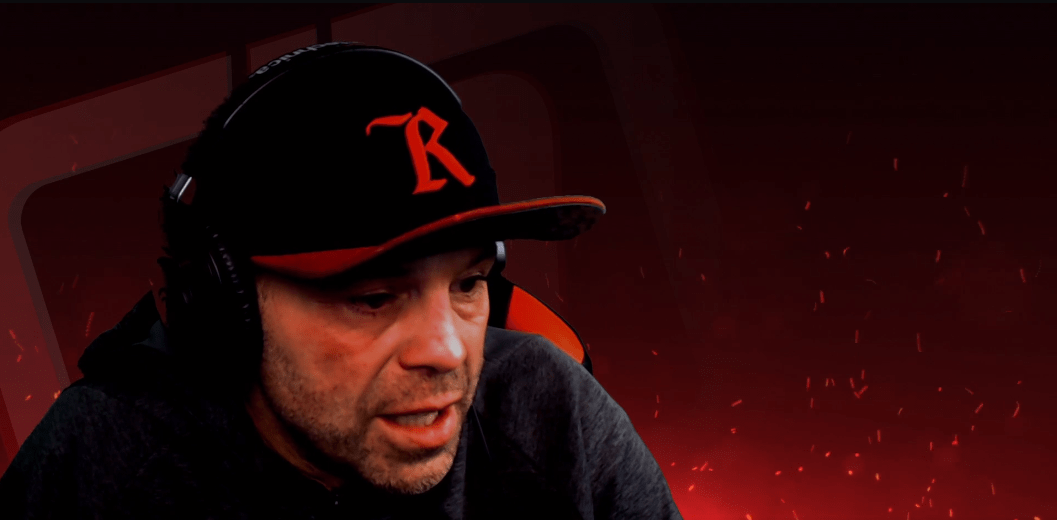 Entinen UFC-mestari Jens Pulver liikuttui kyyneliin Twitch-striimin aikana, kun katsoja jakoi sydäntä särkevän videon taistelulajeista.
