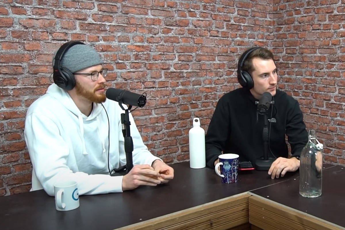 Ylitöis Podcastista tutut Oskari Tempakka ja Otso Mieskonen perusti uuden YouTube-kanavan, joka esiintyy nimellä 
