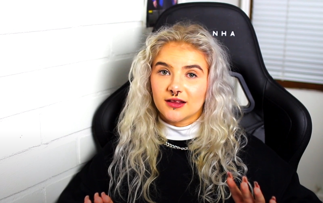 Pinkku Pinsku vastaa avoimiin kysymyksiin uudella videollaan, jossa hän kertoo tarinan Ruisrockista, jossa koki fyysistä ahdistelua.