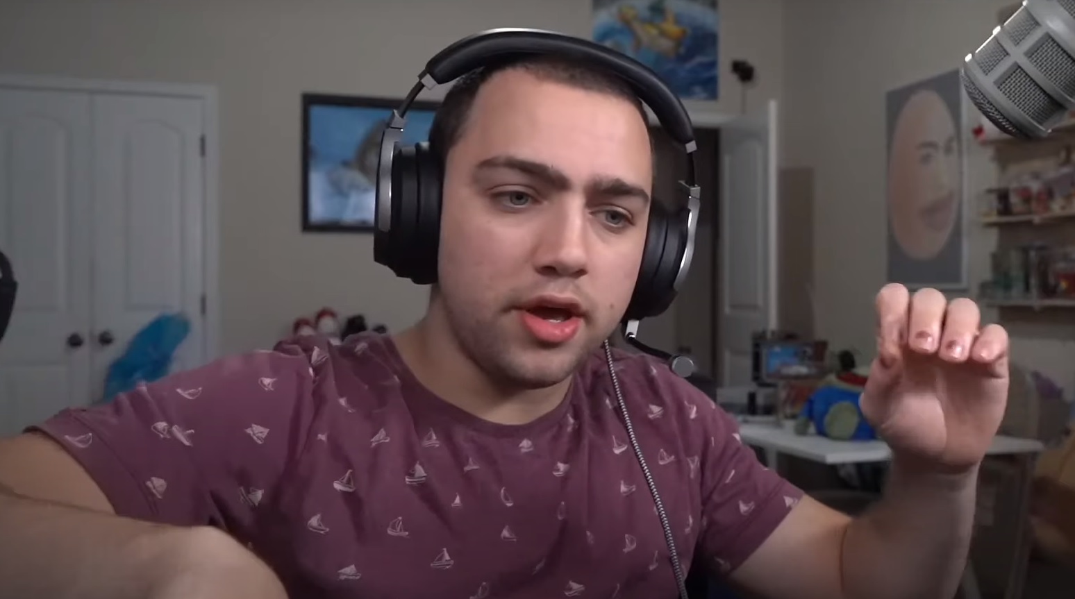 Striimaaja hylkäsi 600 000 dollarin sopimuksen! Twitchista tuttu Matthew “Mizkif” Rinaudo paljasti katsojilleen faktoja itsestään.
