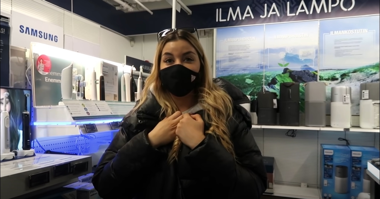 Derya Dincer on kohun keskellä ja saanut jopa tappouhkauksia, ilmoitettuaan lähteneensä ystäviensä kanssa tekemään sisällöntuotantoa Espanjaan.