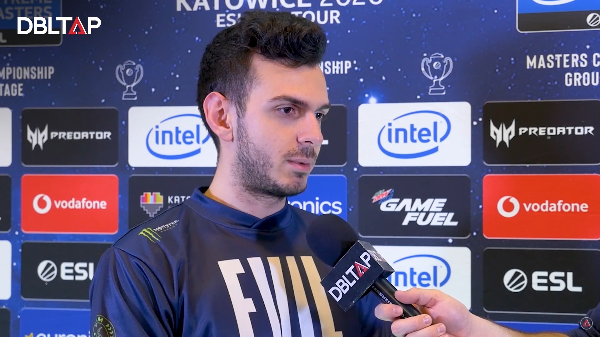 Tarik aloitti Twitterissä melkoisen kahakan yhteisöjen välillä, kun twiittasi CS:GO:n olevan paljon vaikeampi peli kuin Valorant.