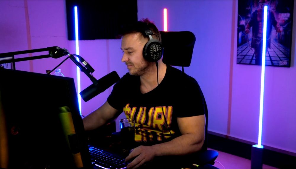 Jugipelaa esitteli perjantaina YouTube-videollaan Maltan kotinsa, sekä työvälineensä, joihin hän on käyttänyt rahaa kymmeniä tuhansia euroja.