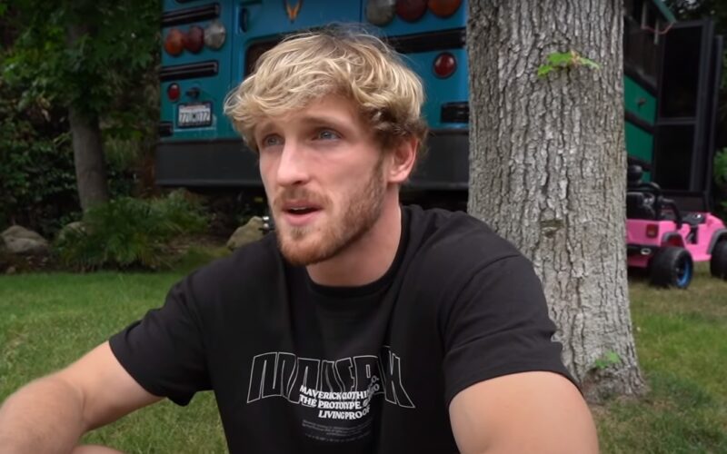 Logan Paulin kohtaaminen apinan kanssa leviää kovaa vauhtia Internetissä. YouTube-tähti menetti aggressiivisille apinoille omaisuuttaan.