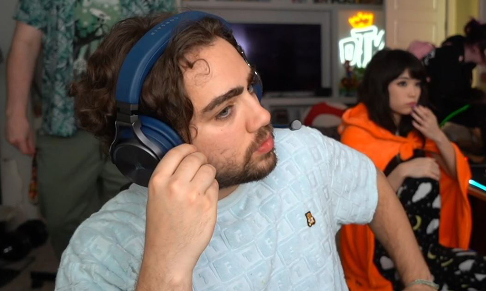Twitch-striimaaja Mizkif kertoi 17. huhtikuuta pidetyssä striimissä harkitsevansa Twitch-uransa lopettamista.