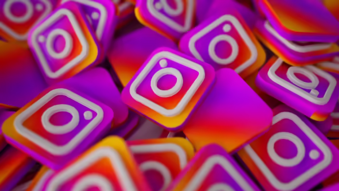 Kasa Instagram-logoja 3D-muodossa. Näin lisäät musiikkia Instagram-profiiliisi.