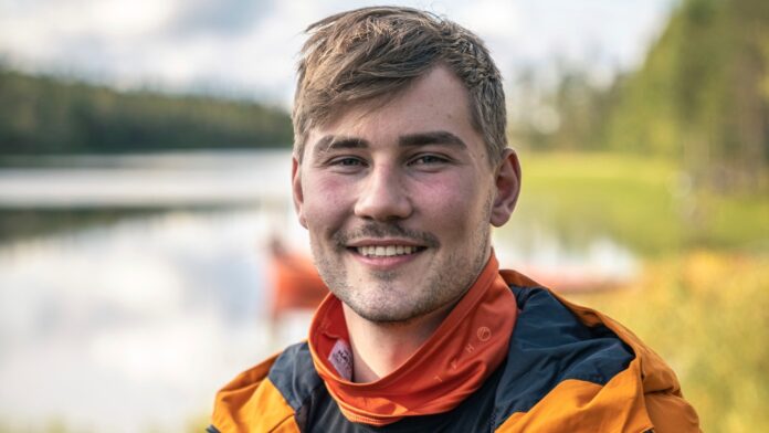 Daniel Ahola Suuressa seikkailussa. Daniel Ahola haastoi Red Bullin TikTokissa!