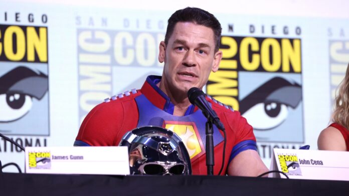 John Cena haastateltavana. John Cenan viimeinen ottelu on ohi!